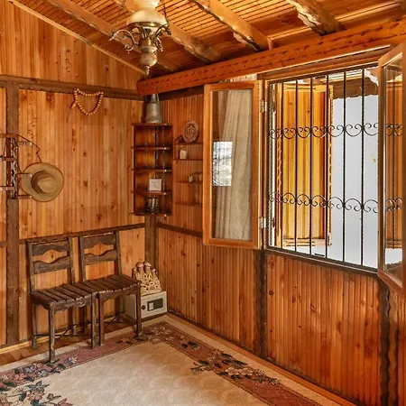 Dağ evi Feslikan Chalet