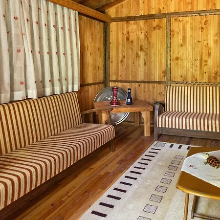 Dağ evi Feslikan Chalet Antalya